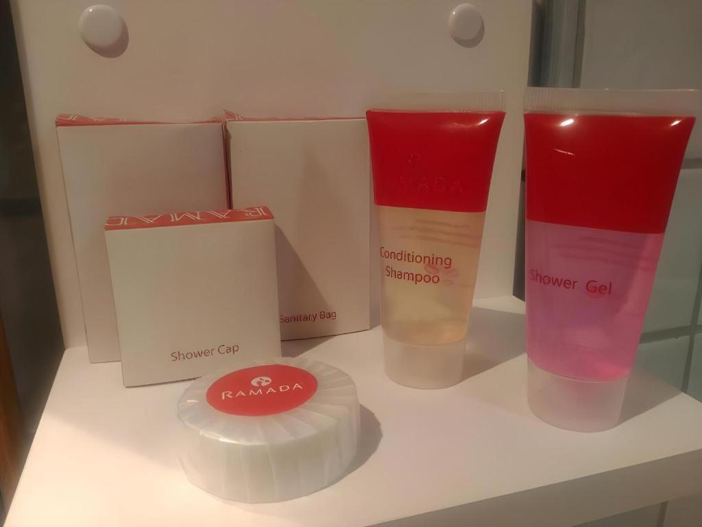 Ramada By Wyndham Phuket Southsea 호텔 Karon 외부 사진
