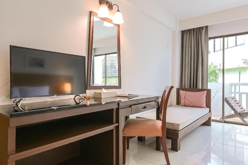 Ramada By Wyndham Phuket Southsea 호텔 Karon 외부 사진