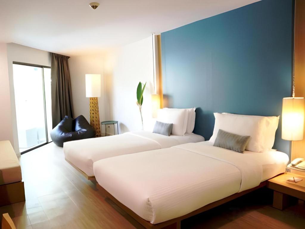 Ramada By Wyndham Phuket Southsea 호텔 Karon 외부 사진