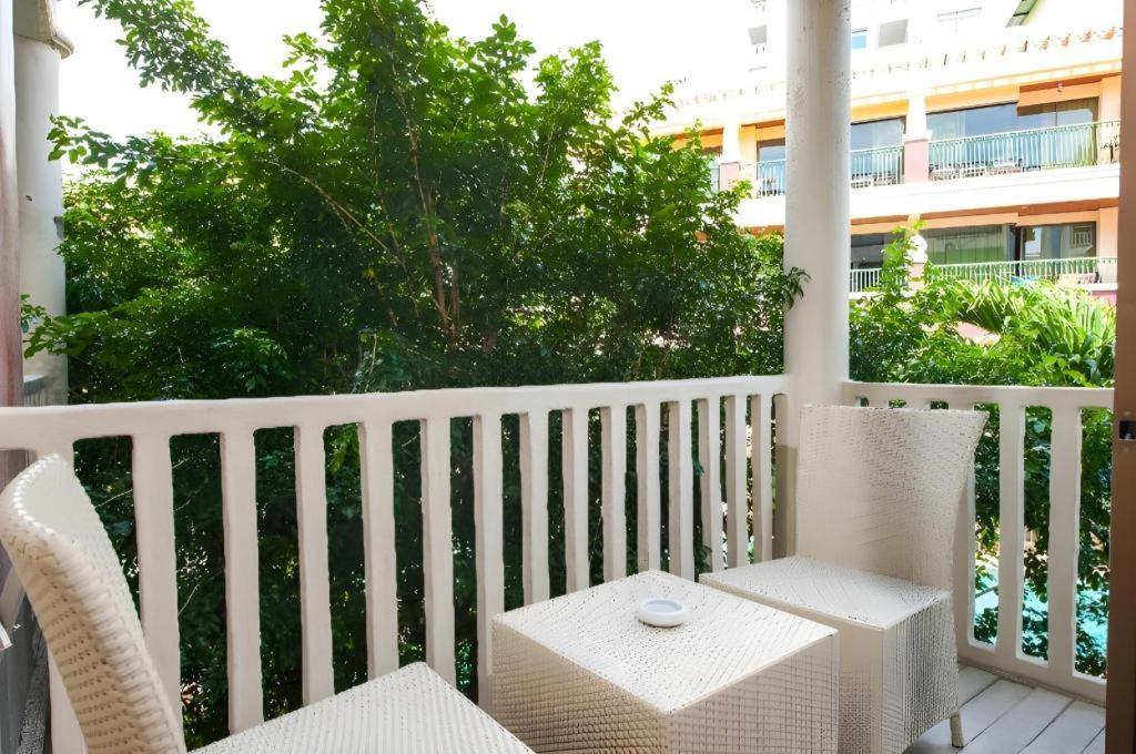 Ramada By Wyndham Phuket Southsea 호텔 Karon 외부 사진